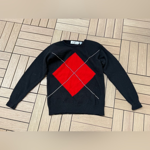Saks Fifth Avenue Sweaters - Saks Fifth Avenue 1990s black red diamond rhinestones lambs wool sweater